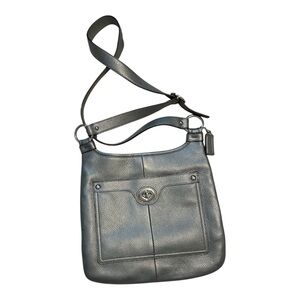 Coach Metallic Silver Penelope Pebbled Leather Crossbody Bag F16533 Y2K Designer